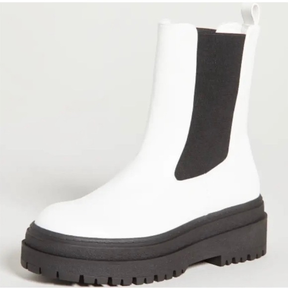 NWT! Good American pull on platform boots - Picture 2 of 5